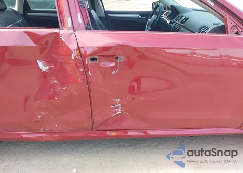 2015 Volkswagen Passat 1.8T Limited Edition from USA, damaged, VIN 1VWAT7A35FC119101